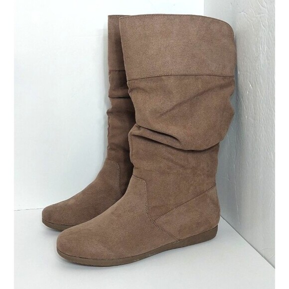 St. John's Bay Women's Size 12 Korba Flat Heel Slouch Boots 12M Taupe - Picture 2 of 14